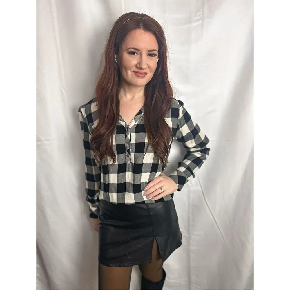 Universal Thread Top - Picture 8 of 12